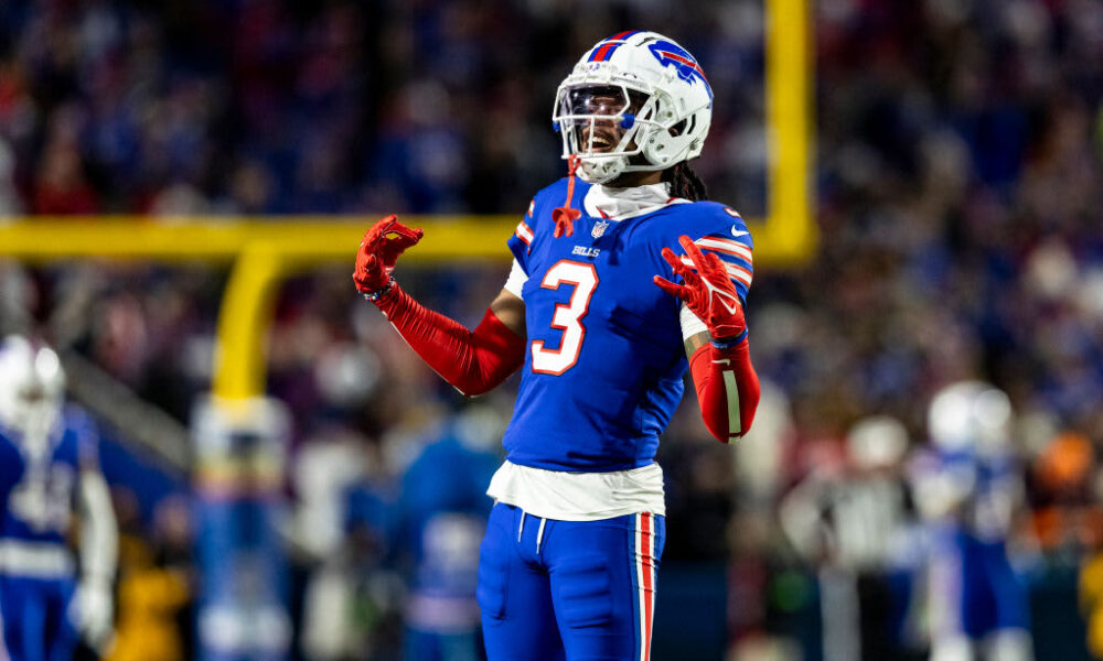 buffalo-bills’-damar-hamlin-sets-up-scholarships-to-honor-nurses-who-saved-his-life